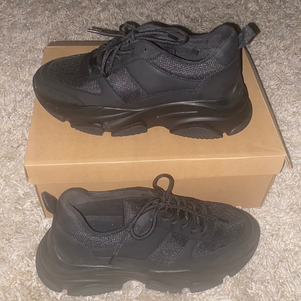 New Steve Madden shoes